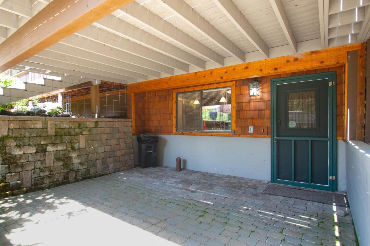 Cozy One Bedroom With Privacy - Community Beach Access Sandpoint Kültér fotó